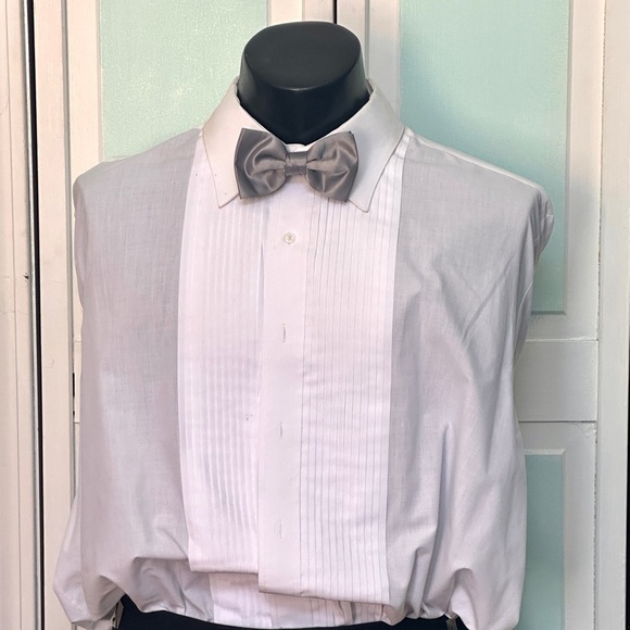 Silver Chrome Steel Wedding Prom Tuxedo Pre Tied clip on Bow tie bowtie - Picture 2 of 2